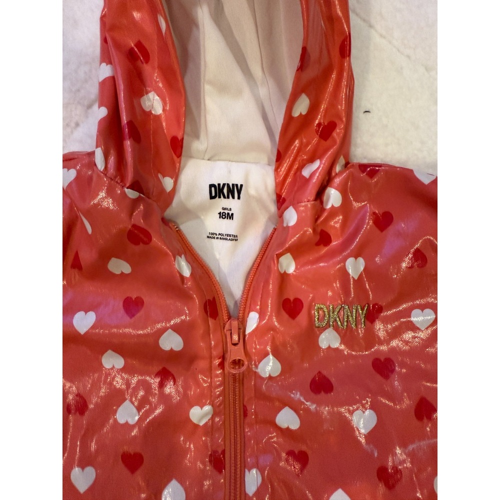 DKNY Toddler Girl Pink With Hearts Hooded Raincoat 18 Months Lined Zip
